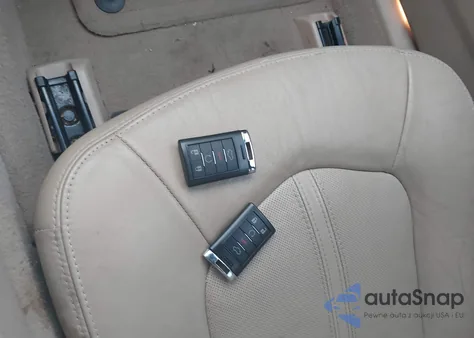 2011 Cadillac Cts Premium Collection z USA, uszkodzony, nr VIN 1G6DP1ED1B0165706